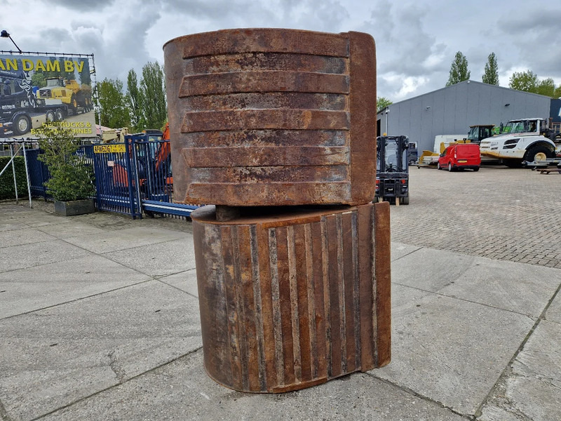 Diversen 2X dieplepel met Verachtert CW30/40 - Balde de Máquina de construção: foto 4 Diversen 2X dieplepel met Verachtert CW30/40 - Balde de Máquina de construção: foto 4