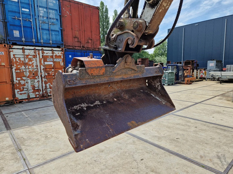 Diversen hydraulische kantelbak CW05 1.18m. - Balde de Máquina de construção: foto 2 Diversen hydraulische kantelbak CW05 1.18m. - Balde de Máquina de construção: foto 2