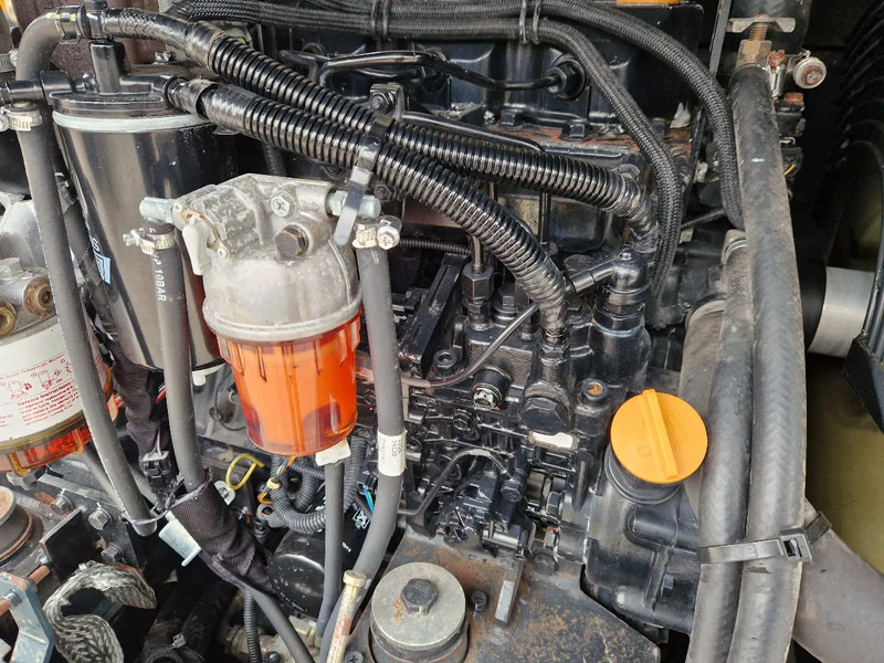 Mini escavadeira Hyundai Robex CR60-9 met airco en 3 bakken: foto 6