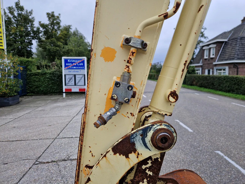 Mini escavadeira Hyundai Robex CR60-9 met airco en 3 bakken: foto 17