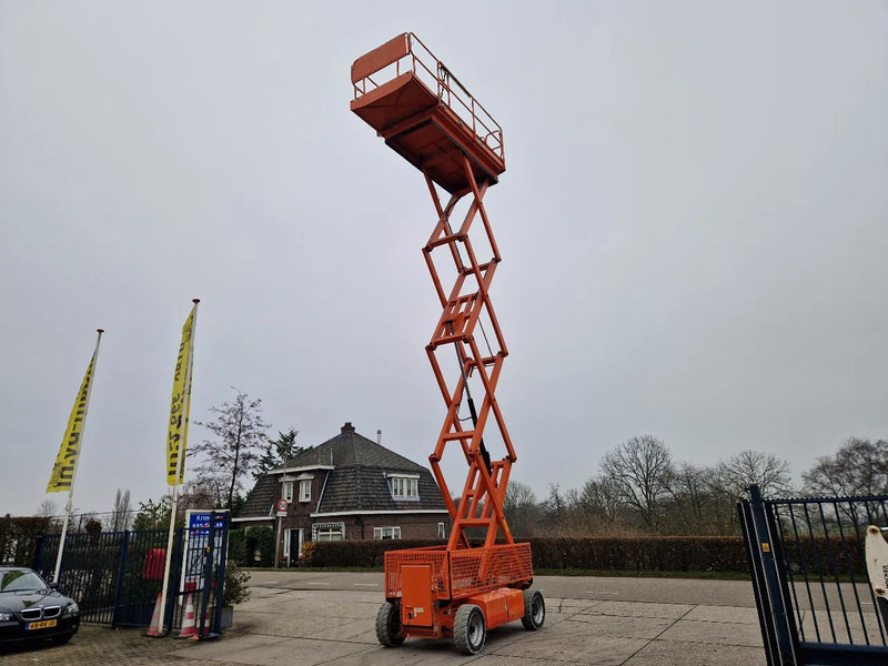 JLG 3369LE elektrisch werkhoogte 12.06m. - Plataforma de Tijera/ Plataforma de tesoura: foto 2 JLG 3369LE elektrisch werkhoogte 12.06m. - Plataforma de Tijera/ Plataforma de tesoura: foto 2