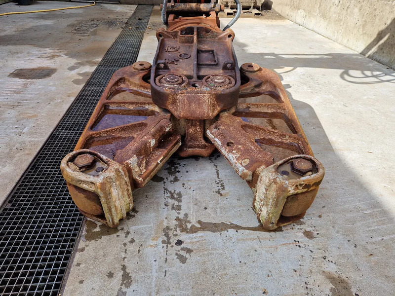 Komatsu JCY17 schrootschaar/betonvergruizer - Tesoura de demolição: foto 2 Komatsu JCY17 schrootschaar/betonvergruizer - Tesoura de demolição: foto 2