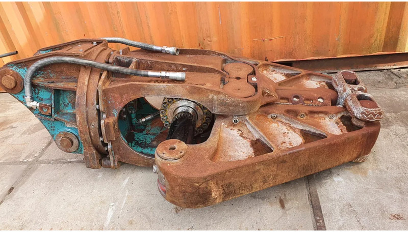 Komatsu JCY17 schrootschaar/betonvergruizer - Tesoura de demolição: foto 3 Komatsu JCY17 schrootschaar/betonvergruizer - Tesoura de demolição: foto 3