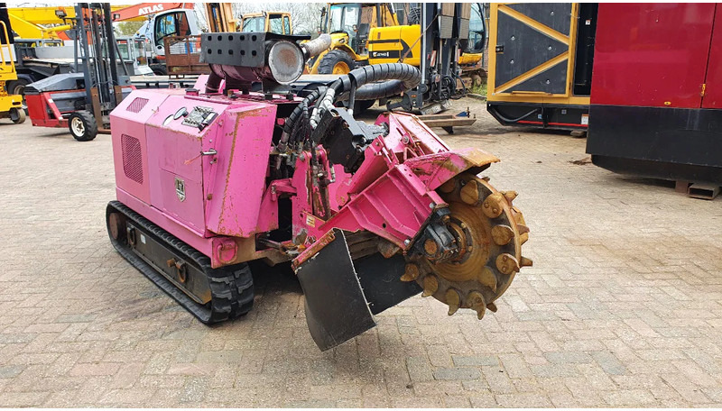 Onbekend Bandit 2900T stobben/stronkenfrees - Triturador de tocos: foto 3 Onbekend Bandit 2900T stobben/stronkenfrees - Triturador de tocos: foto 3