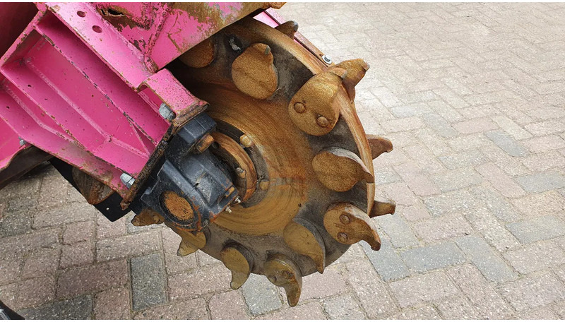 Onbekend Bandit 2900T stobben/stronkenfrees - Triturador de tocos: foto 1 Onbekend Bandit 2900T stobben/stronkenfrees - Triturador de tocos: foto 1