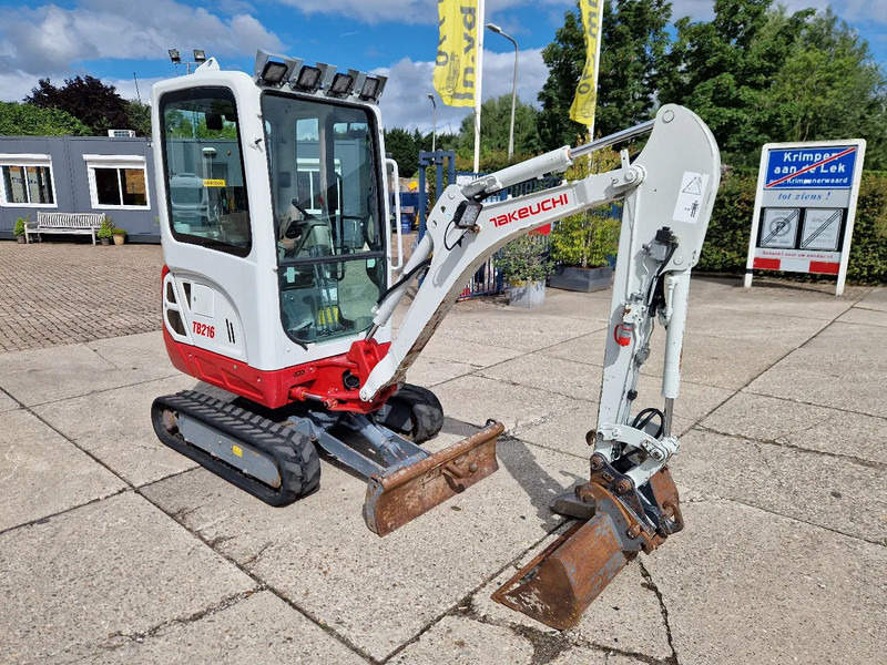 Takeuchi TB216 met 2089 uur - Mini escavadeira: foto 2 Takeuchi TB216 met 2089 uur - Mini escavadeira: foto 2