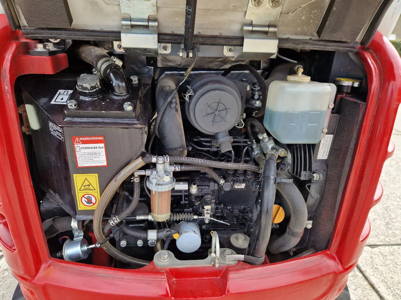 Takeuchi TB216 met 2089 uur - Mini escavadeira: foto 5 Takeuchi TB216 met 2089 uur - Mini escavadeira: foto 5