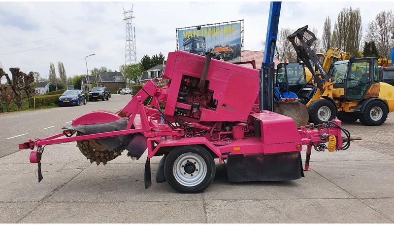 VERMEER SC1102 stobbenfrees/stronkenfrees op aanhanger - Triturador de tocos: foto 5 VERMEER SC1102 stobbenfrees/stronkenfrees op aanhanger - Triturador de tocos: foto 5