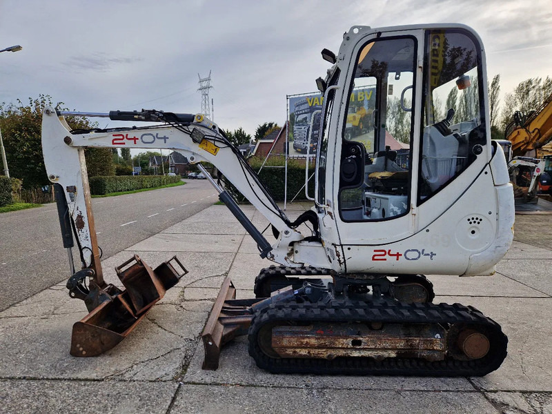 WACKER NEUSON 2404RD kan op een berghelling werken - Mini escavadeira: foto 3 WACKER NEUSON 2404RD kan op een berghelling werken - Mini escavadeira: foto 3