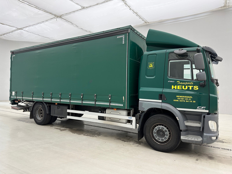 DAF CF 280 - Caminhão com lona: foto 3 DAF CF 280 - Caminhão com lona: foto 3