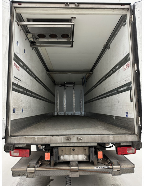 Caminhão frigorífico DAF CF 330 - 6x2: foto 6