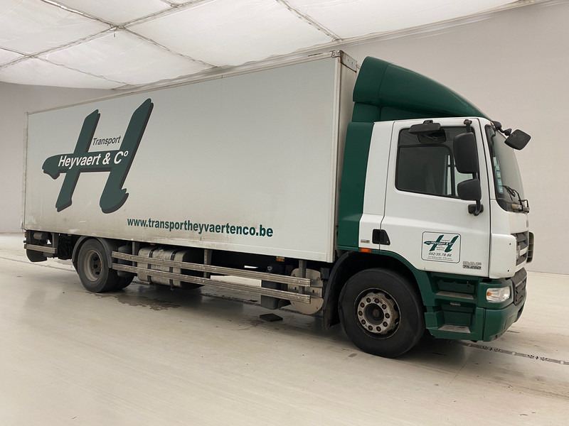 DAF CF75.250 - damaged engine - Caminhão furgão: foto 3 DAF CF75.250 - damaged engine - Caminhão furgão: foto 3