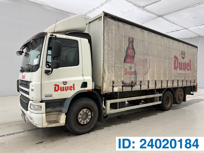 DAF CF75.310 - Caminhão com lona: foto 1 DAF CF75.310 - Caminhão com lona: foto 1