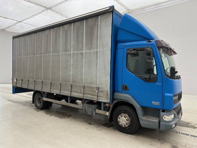 DAF LF45.150 - Caminhão com lona: foto 3 DAF LF45.150 - Caminhão com lona: foto 3