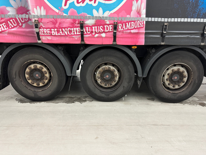 Kögel Tautliner - Semi-reboque de lona: foto 5 Kögel Tautliner - Semi-reboque de lona: foto 5