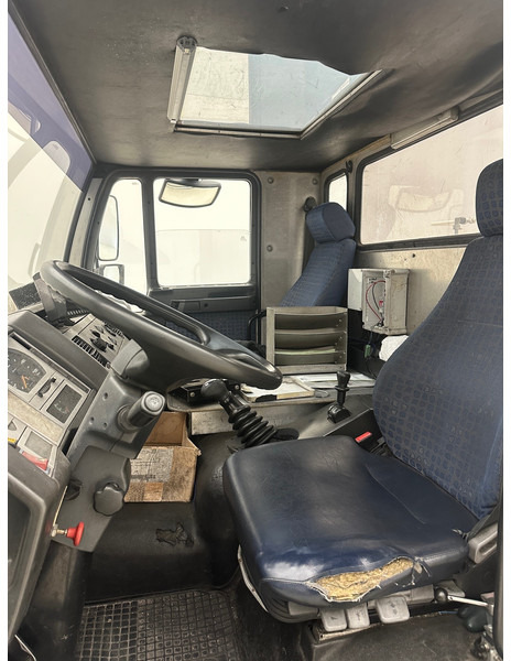 Caminhão chassi MAN 8.140: foto 17 Caminhão chassi MAN 8.140: foto 17