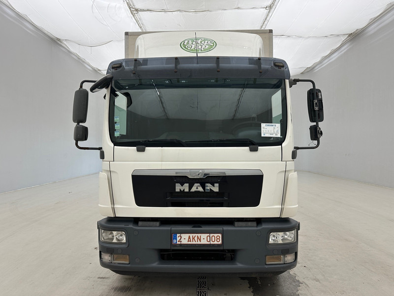 MAN TGM 12.250 - Caminhão furgão: foto 2 MAN TGM 12.250 - Caminhão furgão: foto 2
