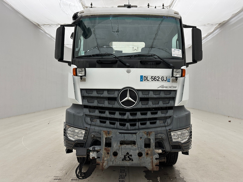 Mercedes-Benz Arocs 1836 - 4x4** - Camião de caixa aberta/ Plataforma: foto 2 Mercedes-Benz Arocs 1836 - 4x4** - Camião de caixa aberta/ Plataforma: foto 2