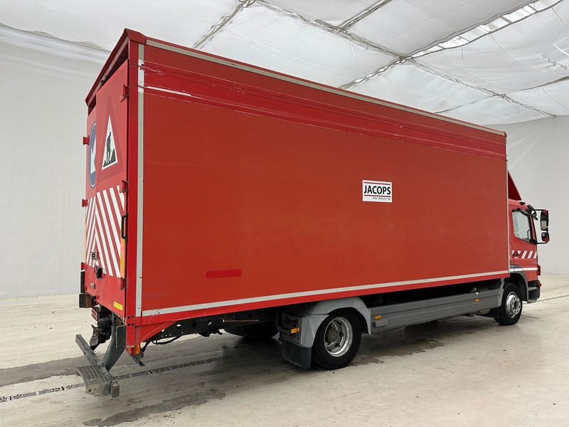 Mercedes-Benz Atego 1218 - Caminhão furgão: foto 4 Mercedes-Benz Atego 1218 - Caminhão furgão: foto 4