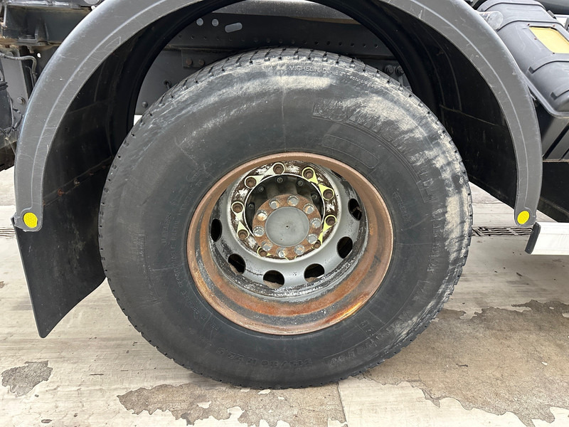 Mercedes-Benz Axor 1824 - Caminhão polibenne, Caminhão grua: foto 5 Mercedes-Benz Axor 1824 - Caminhão polibenne, Caminhão grua: foto 5