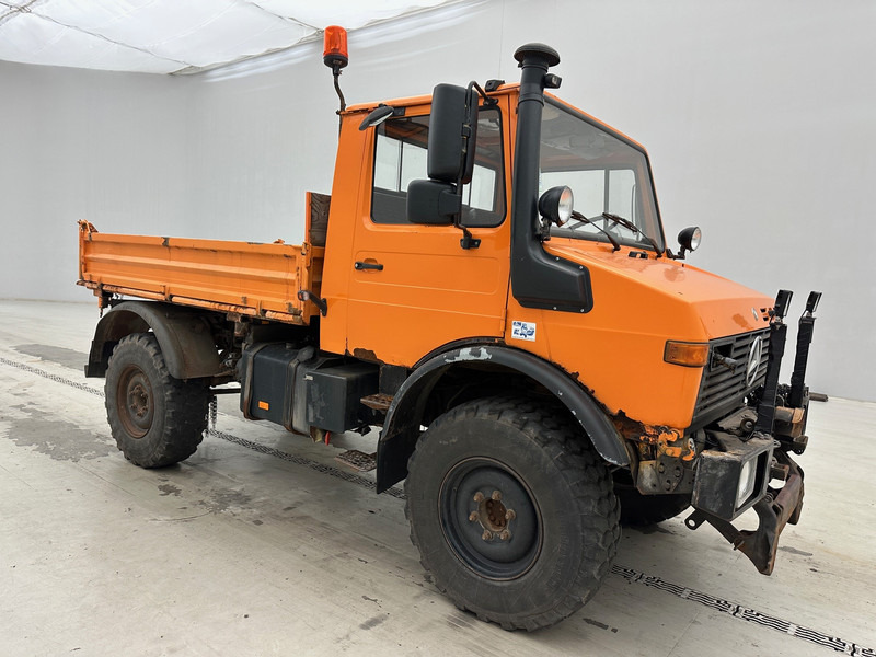 Mercedes-Benz Unimog U427 - 4x4 - Caminhão basculante: foto 5 Mercedes-Benz Unimog U427 - 4x4 - Caminhão basculante: foto 5
