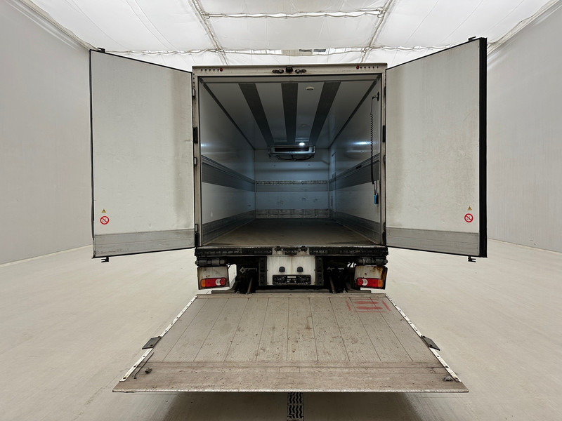 Renault D12.210 - Caminhão frigorífico: foto 5 Renault D12.210 - Caminhão frigorífico: foto 5