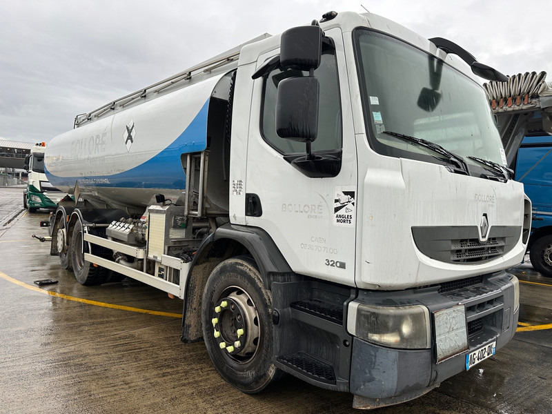 Renault Premium 320 DXi - 6x2 - Caminhão tanque: foto 2 Renault Premium 320 DXi - 6x2 - Caminhão tanque: foto 2