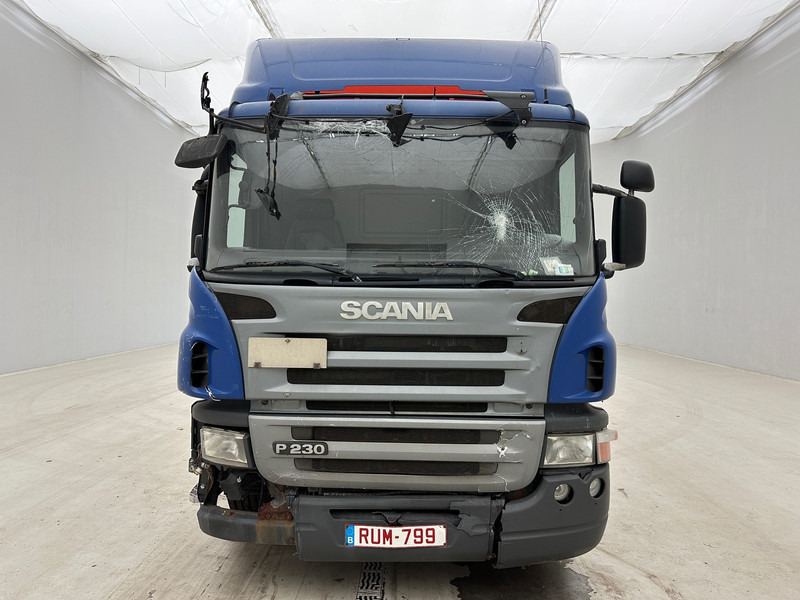 Scania P230 - Caminhão com lona: foto 3 Scania P230 - Caminhão com lona: foto 3