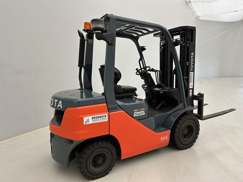 Empilhadeira a diesel Toyota*   2022 Tonero 25: foto 11
