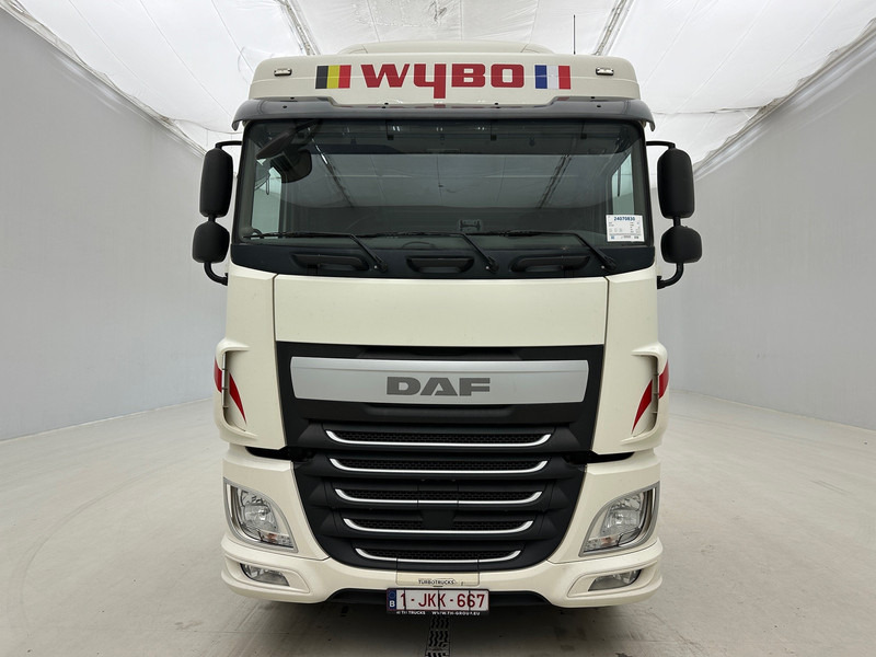 DAF XF 460 Space Cab - Tractor: foto 2 DAF XF 460 Space Cab - Tractor: foto 2