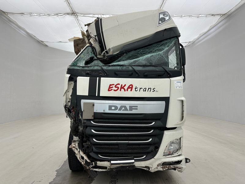 DAF XF 460 Super Space Cab - Tractor: foto 2 DAF XF 460 Super Space Cab - Tractor: foto 2