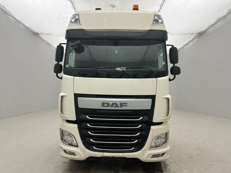 DAF XF 460 Super Space Cab - Tractor: foto 2 DAF XF 460 Super Space Cab - Tractor: foto 2