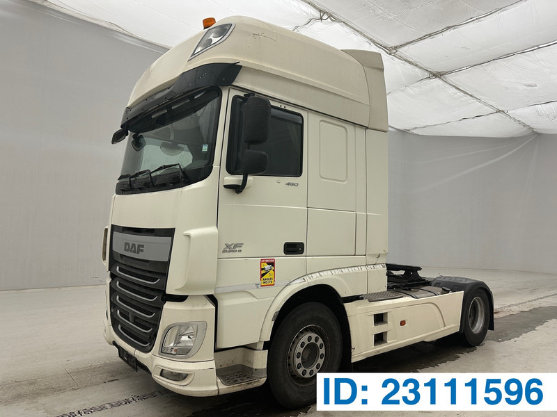 DAF XF 460 Super Space Cab - Tractor: foto 1 DAF XF 460 Super Space Cab - Tractor: foto 1