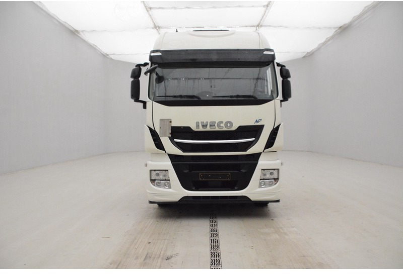 Iveco Stralis AS440S40 LNG Natural Power - Tractor: foto 2 Iveco Stralis AS440S40 LNG Natural Power - Tractor: foto 2