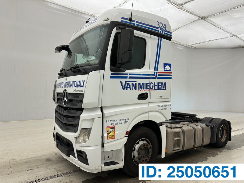 Mercedes-Benz Actros 1842 - Tractor: foto 1 Mercedes-Benz Actros 1842 - Tractor: foto 1