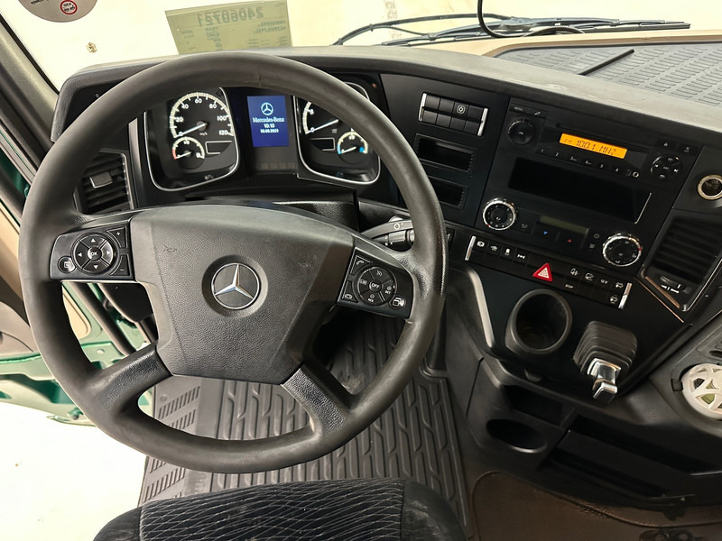 Tractor Mercedes-Benz Actros 1945 BigSpace: foto 12