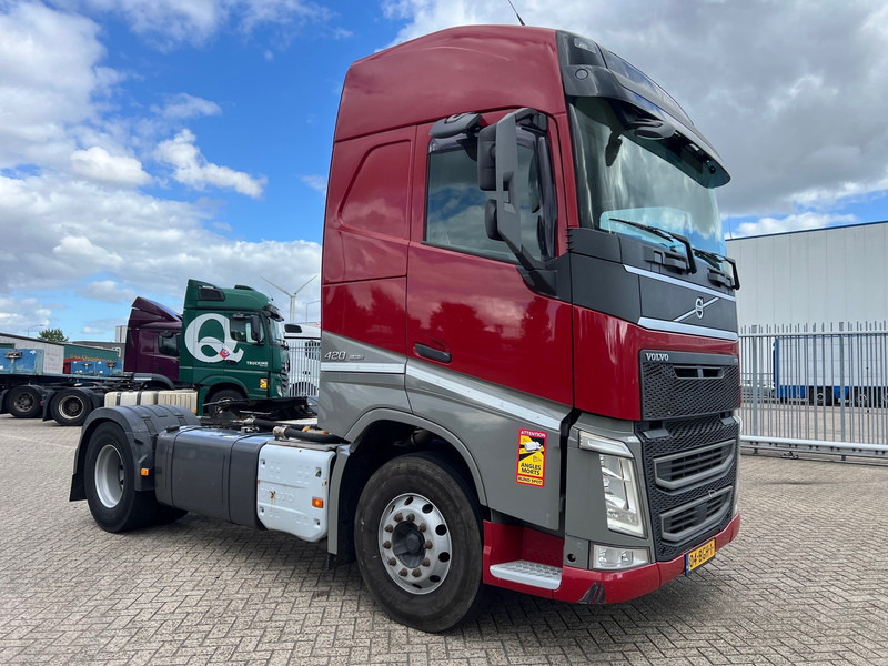 Volvo FH13.420 Globetrotter - ADR - Tractor: foto 4 Volvo FH13.420 Globetrotter - ADR - Tractor: foto 4