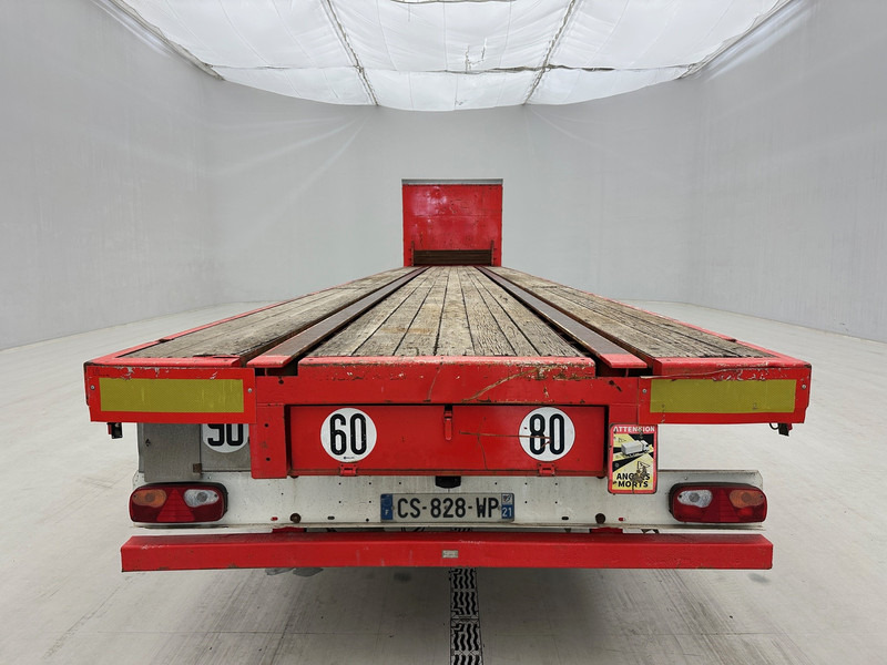 Trailer Plateau - Semi-reboque plataforma/ Caixa aberta: foto 5 Trailer Plateau - Semi-reboque plataforma/ Caixa aberta: foto 5