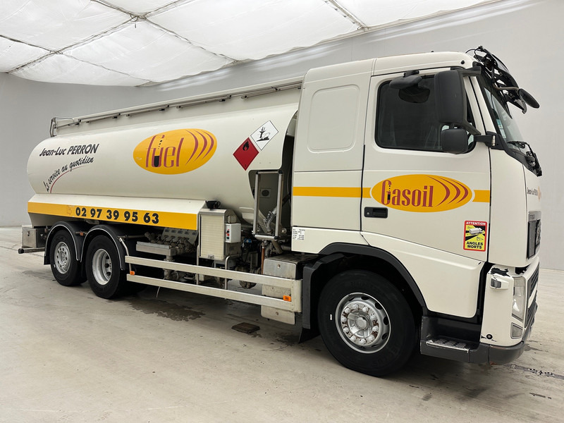 Volvo FH420 - 6x2 - Caminhão tanque: foto 3 Volvo FH420 - 6x2 - Caminhão tanque: foto 3