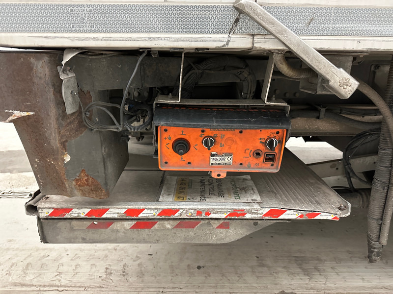 Volvo FL 250 - Caminhão frigorífico: foto 4 Volvo FL 250 - Caminhão frigorífico: foto 4