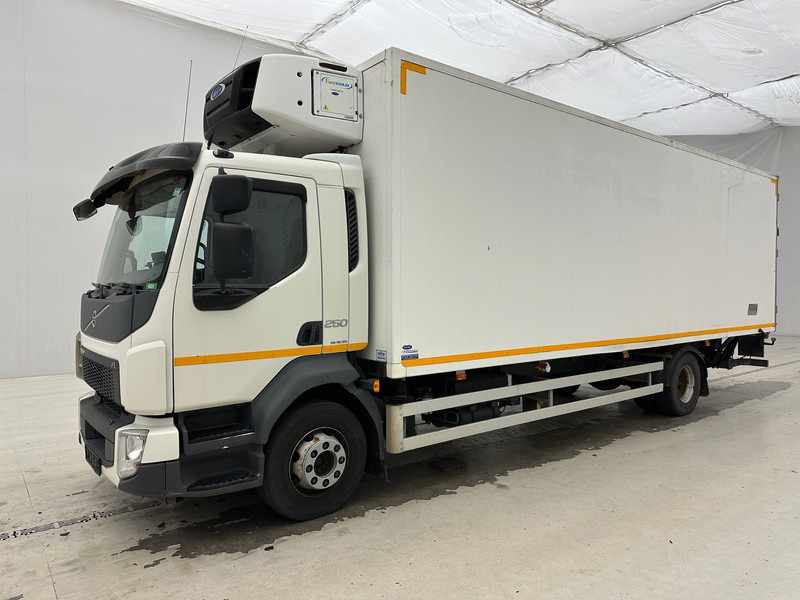 Volvo FL 250 - Caminhão frigorífico: foto 1 Volvo FL 250 - Caminhão frigorífico: foto 1