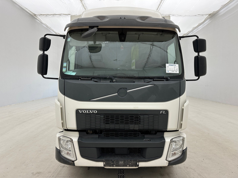 Volvo FL 250 - Caminhão frigorífico: foto 2 Volvo FL 250 - Caminhão frigorífico: foto 2