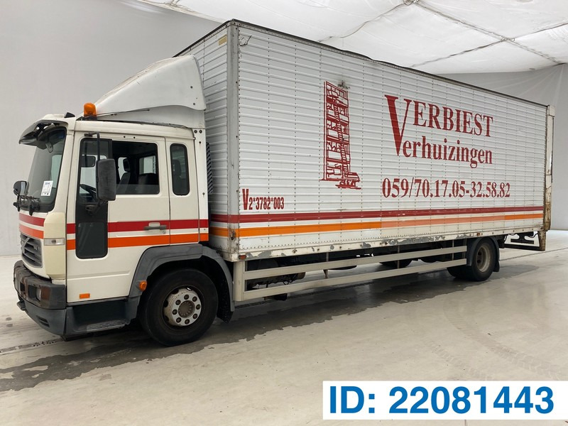 Volvo FL6.12* - Caminhão furgão: foto 1 Volvo FL6.12* - Caminhão furgão: foto 1