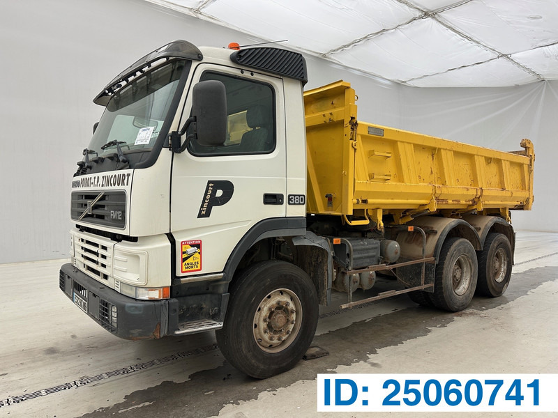 Volvo FM 380 - 6x4 - Caminhão basculante: foto 1 Volvo FM 380 - 6x4 - Caminhão basculante: foto 1