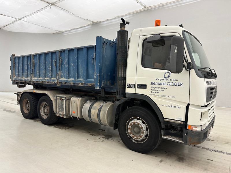 Volvo FM12.380 - 6x4 - Caminhão polibenne: foto 3 Volvo FM12.380 - 6x4 - Caminhão polibenne: foto 3
