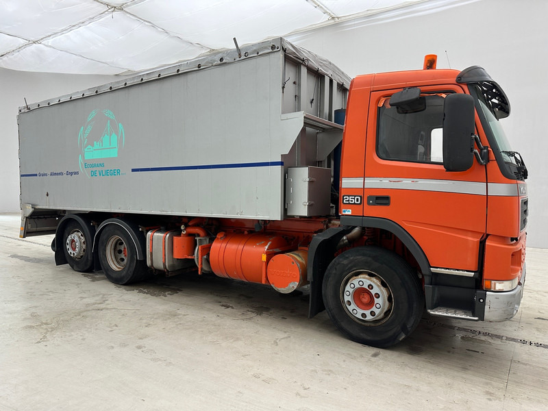 Volvo FM7.250 - 6x2 - Caminhão basculante: foto 3 Volvo FM7.250 - 6x2 - Caminhão basculante: foto 3