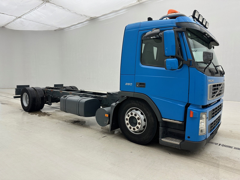 Volvo FM9.260 - Caminhão chassi: foto 3 Volvo FM9.260 - Caminhão chassi: foto 3