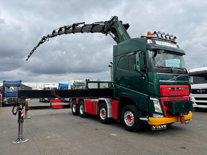 Volvo FH 500 8X4 Euro 6 Fassi 1350 + Fly jib - Caminhão grua: foto 2 Volvo FH 500 8X4 Euro 6 Fassi 1350 + Fly jib - Caminhão grua: foto 2