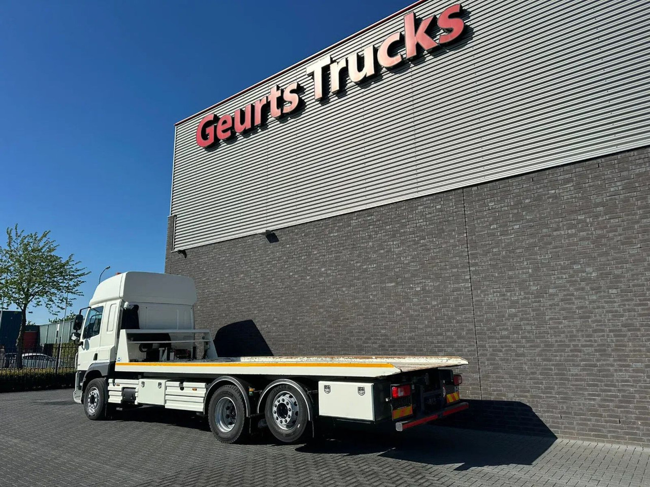 DAF CF 410 6X2 M4SN3 OPRIJWAGEN / MACHINE TRANSPORTE - Caminhão transporte de veículos: foto 3 DAF CF 410 6X2 M4SN3 OPRIJWAGEN / MACHINE TRANSPORTE - Caminhão transporte de veículos: foto 3
