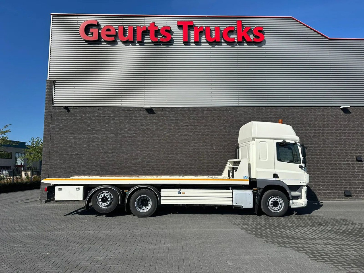 DAF CF 410 6X2 M4SN3 OPRIJWAGEN / MACHINE TRANSPORTE - Caminhão transporte de veículos: foto 4 DAF CF 410 6X2 M4SN3 OPRIJWAGEN / MACHINE TRANSPORTE - Caminhão transporte de veículos: foto 4